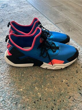 Nike Mens 13 Huarache Drift AH7334 Blue Nebula Black White Streetwear Sneakers